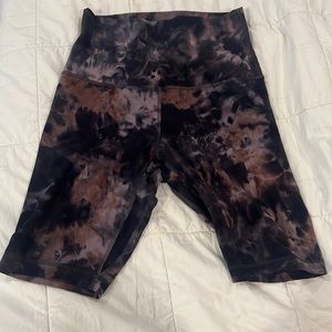 Lululemon biker shorts
